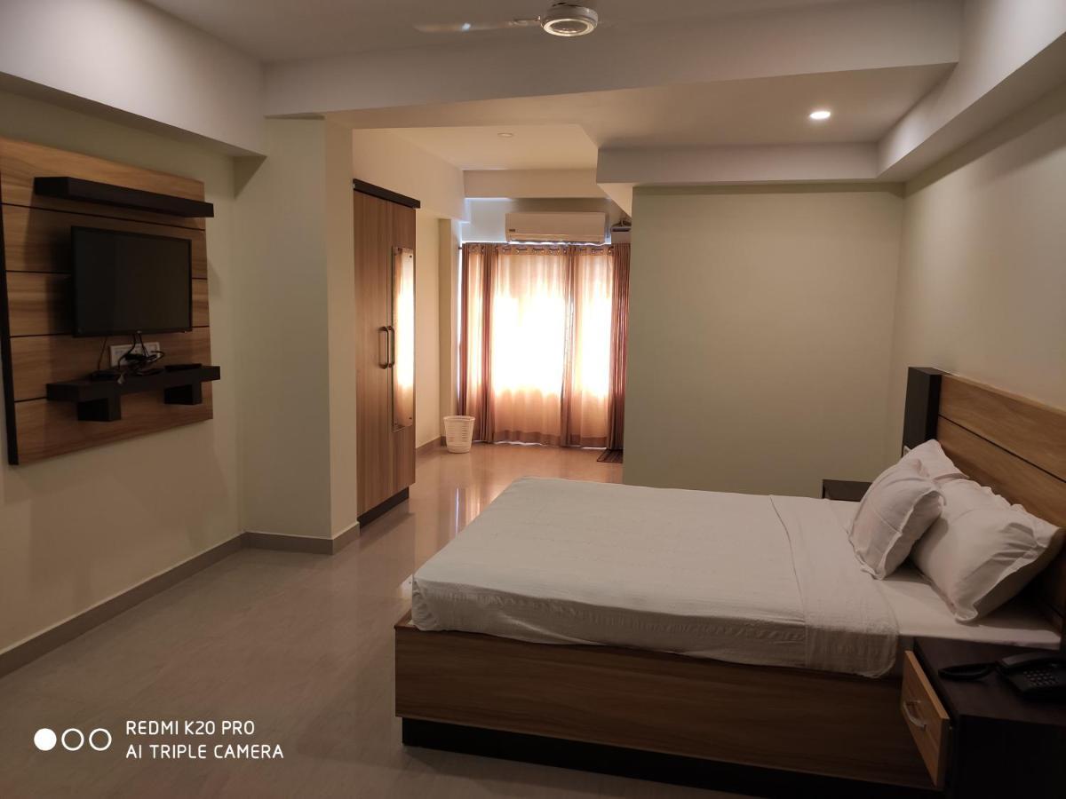 Hotel Sree Gokulam Apartments Guruvāyūr Kültér fotó